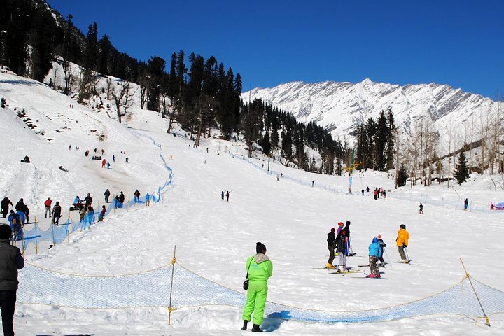 Dalhousie Tourists Place